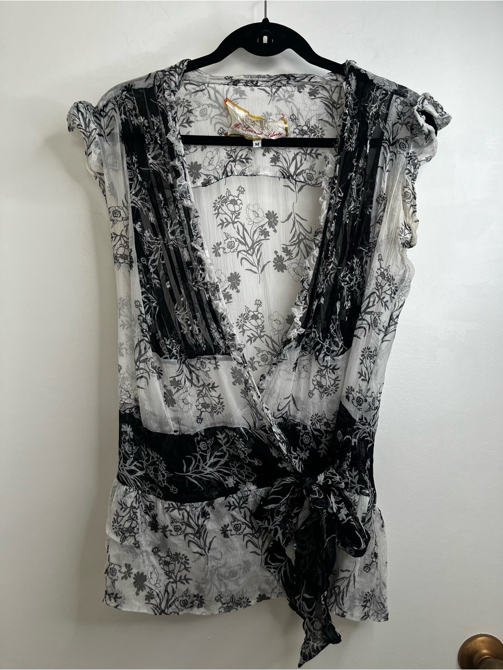 For Love & Liberty Johnny Was Floral Wrap Top Med 100% Silk Feminine Sheer Boho